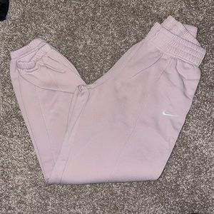 Nike sweatpant joggers